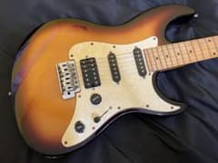 Elioth S305サンバースト ストラトキャスター　完動品　ケース付き Elioth S305サンバースト ストラトキャスター 完動品 ケース付き