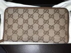 美品　GUCCI 長財布　正月大セールのサムネイル