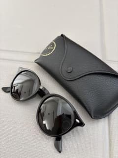 美品★Ray-Ban ブラック サングラス ケース・クロス付のサムネイル
