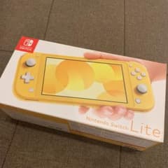 Nintendo Switch NINTENDO SWITCH LITE イエ…のサムネイル