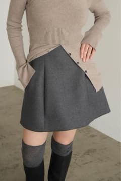 【くりきんとき様専用】CONSTRUCTIVE MINISKIRTのサムネイル