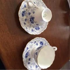最終値下げ!!! 新品 NARUMI ボーンチャイナ ティーカップセット ペアのサムネイル