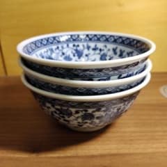 有田焼　高峰染付 丼・鉢　 3客セットのサムネイル