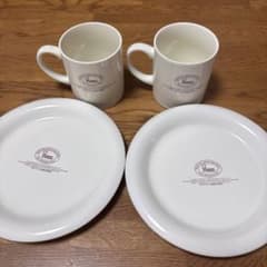 ミスタードーナツ マグカップ お皿 4点セット - メルカリ