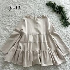 yori ヨリ ぬくぬくティアードフリルブラウス - メルカリ