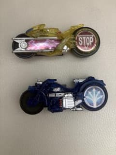 Kamen Rider Drive Signal Bike Set: Signal Tomare, Signal Kakusan