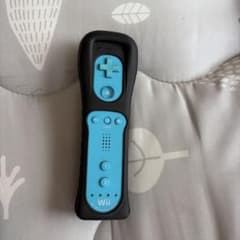 Wiiリモコンプラス ライトブルー ジャケット付きのサムネイル