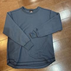 THE NORTH FACE ダークブルー Tシャツ Sのサムネイル
