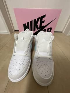 ※最終値下　NIKE ナイキ　ダンクSB ティファニー　28cmのサムネイル