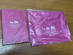 【新品未使用】COACH ポーチ、手帳 2点セット ピンクのサムネイル