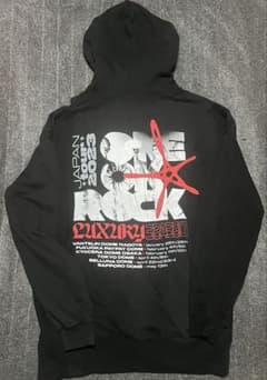 【ONE OK ROCK】LUXURY DISEASE 2023 パーカー XLのサムネイル