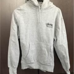 [値下げしました]STUSSY パーカーのサムネイル