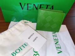 BOTTEGA VENETA コインパース付き二つ折りウォレット　グリーンのサムネイル
