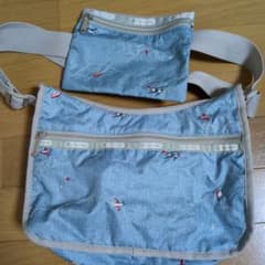 LeSportsac ショルダーバッグ ポーチ付き 日本空港 - メルカリ
