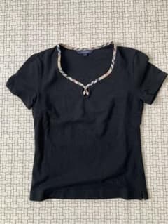 BURBERRY ブラック Vネック Tシャツ サイズ1のサムネイル
