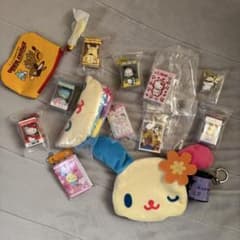 Sanrio サンリオ ガチャガチャ カプセルトイ　食玩セットのサムネイル