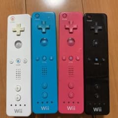Wiiリモコン ホワイト ピンク ブルー ブラックのサムネイル