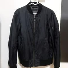 UNIQLO MA-1 ブルゾンのサムネイル