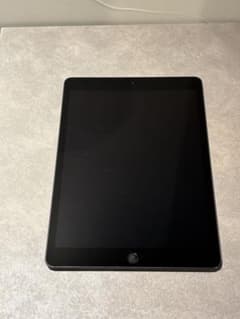 IPad A2097 7世代 32GB Wifiモデルのサムネイル