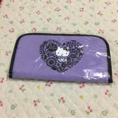 ♡キティ♡多目的ケースのサムネイル