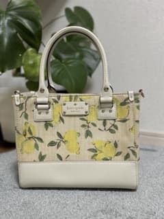 kate spade レモン柄 ハンドバッグのサムネイル