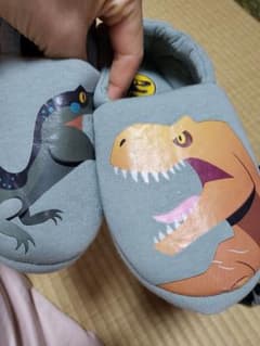 ♡♡♡様専用 スリッパ サンダル 恐竜のサムネイル