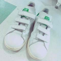 STAN SMITH スニーカーのサムネイル