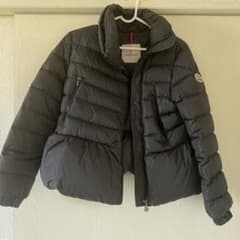 モンクレール　MONCLER キッズダウン　レディースも着用OKのサムネイル