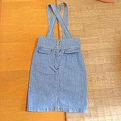 スカートのサムネイル