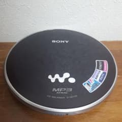 ソニー Sony CD WALKMAN D-NE730 ブラックのサムネイル