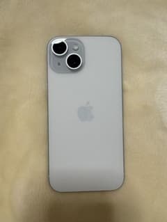 Apple iPhone 15 本体のサムネイル