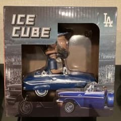 ICE CUBE フィギュア クラシックカーのサムネイル