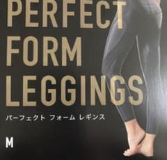 (あや様専用)ラバ　LAVAヨガレギンス黒M パーフェクトフォームレギンスのサムネイル