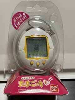 新品‼️✨かえってきた！たまごっちプラス 白黄色ボタンのサムネイル