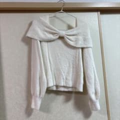 【INGNI】ビッグリボン パール付き シャギーニット ホワイトのサムネイル