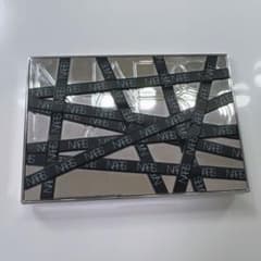 NARS ビジューアイシャドーパレット16色のサムネイル