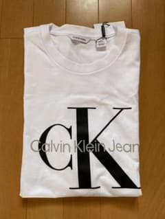 Tシャツ（半袖）のサムネイル
