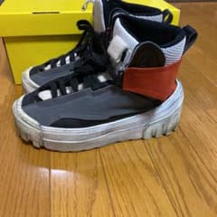 オニツカタイガー　スニーカーのサムネイル
