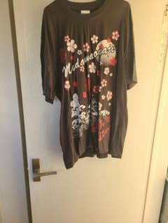 ゲゲゲの鬼太郎黒い花柄Tシャツ 4Lのサムネイル
