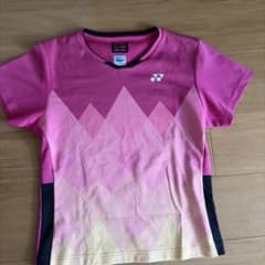 YONEX VERYCOOL ゲームシャツ ピンク Lサイズのサムネイル