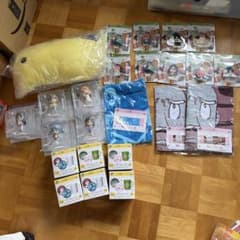 一番くじ 日常 グッズ まとめ売り クッション フィギュア ラバーストラップのサムネイル