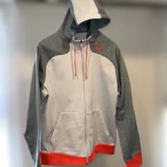 Nike Therma-Fit セットアップフードジャージのサムネイル
