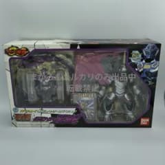 バンダイ 仮面ライダー龍騎 ライダー＆モンスターシリーズ 仮面ライダー王蛇