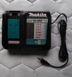 マキタ　MAKITA 急速充電器　DC18RF  18Vのサムネイル