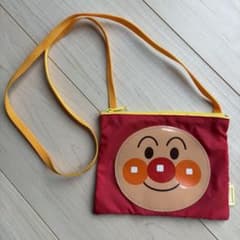 それいけ！アンパンマン サコッシュ ポシェット ショルダーバッグ 赤 キッズのサムネイル