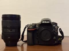 Nikon D810 本体 ／　28-300のズームレンズセットのサムネイル