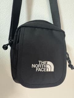 美品✨THE NORTH FACE ショルダーポーチ ブラックのサムネイル