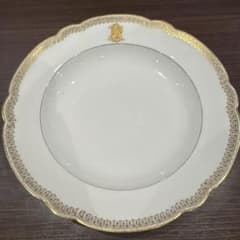 Pillivuyt 金縁皿 1887年製　　3枚セット Pillivuyt 金縁皿 1887年製 3枚セット - メルカリ