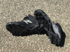 new balance スパイクのサムネイル
