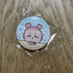 入手不可　ちいかわ くら寿司 缶バッジ 古本屋さん カニちゃん ビッくらポンのサムネイル
